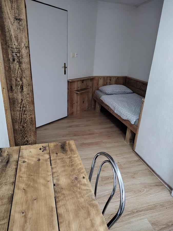 Motel Sofer Volkovce エクステリア 写真